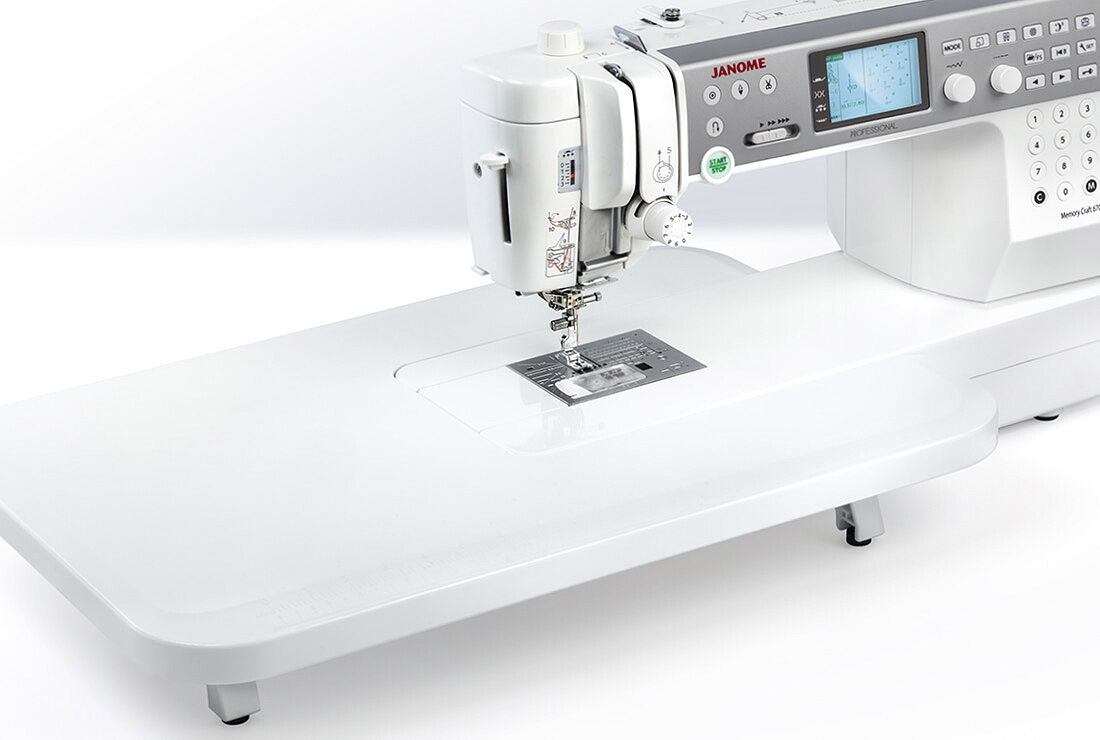 Memory Craft 6700P - Janome